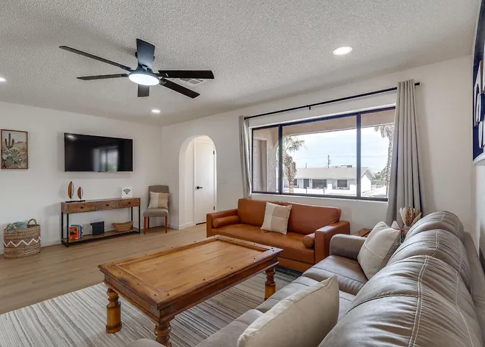 Ferienhaus Remodeled Havasu Home: 2 Mi To London Bridge *