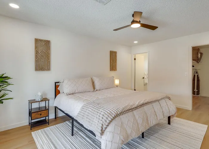Remodeled Havasu Home: 2 Mi To London Bridge Ferienhaus *