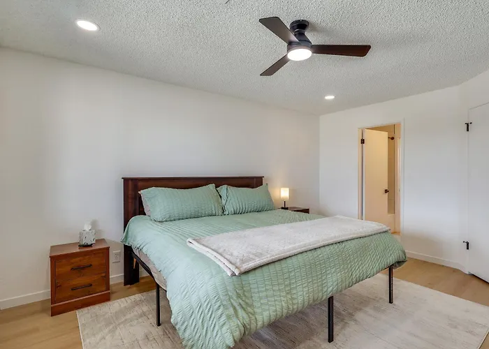 Remodeled Havasu Home: 2 Mi To London Bridge Ferienhaus *