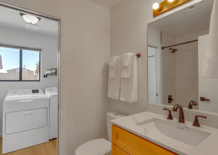 Ferienhaus Remodeled Havasu Home: 2 Mi To London Bridge