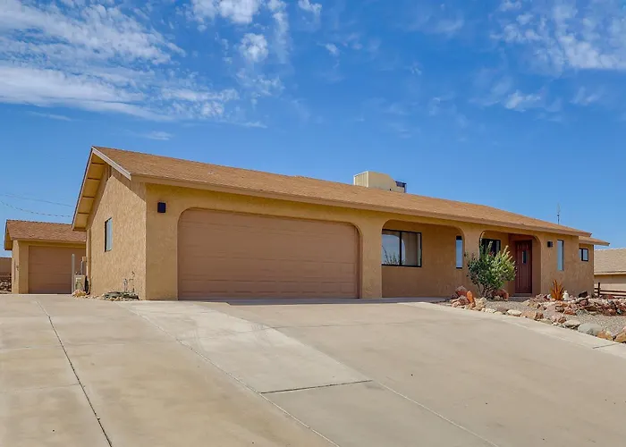 Remodeled Havasu Home: 2 Mi To London Bridge